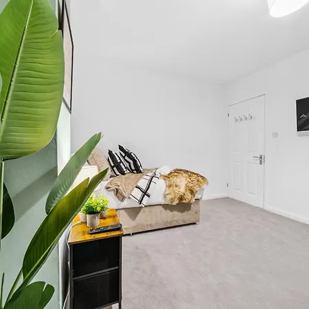 Apartmán Elegant Redhill Drive Retreat Near Eastville Park 4 Bedroom By Altoluxo Short Lets & Serviced