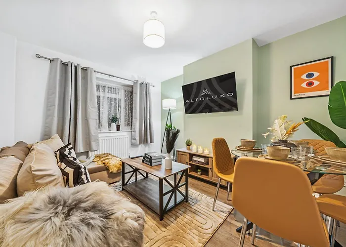 Elegant Redhill Drive Retreat Near Eastville Park 4 Bedroom By Altoluxo Short Lets & Serviced Apartamento